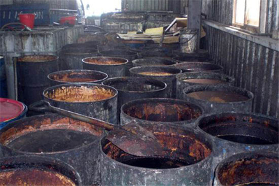 地沟油到底是什么:将劣质油加工成食用油(三无产品)